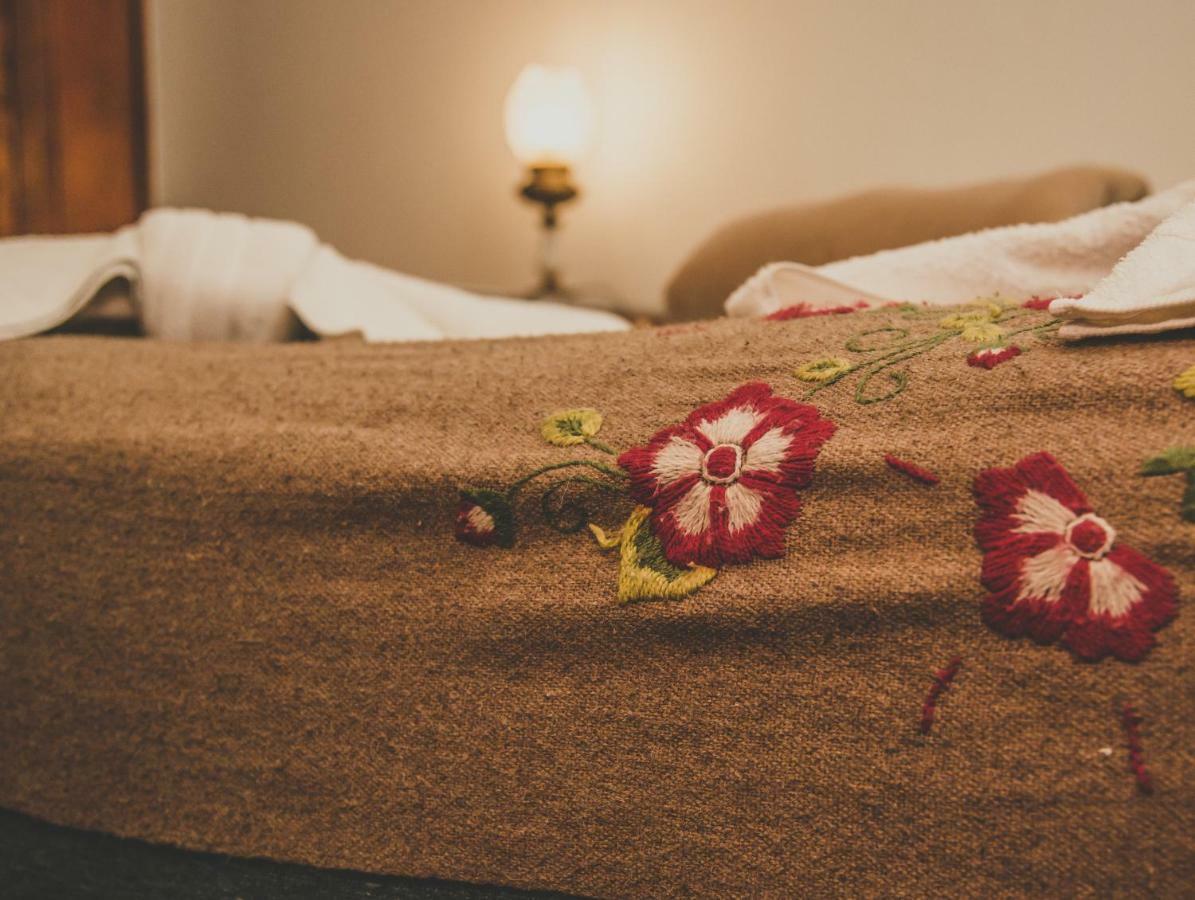 Casona Del Pino, Hotel Boutique ฟิอัมบาลา ภายนอก รูปภาพ